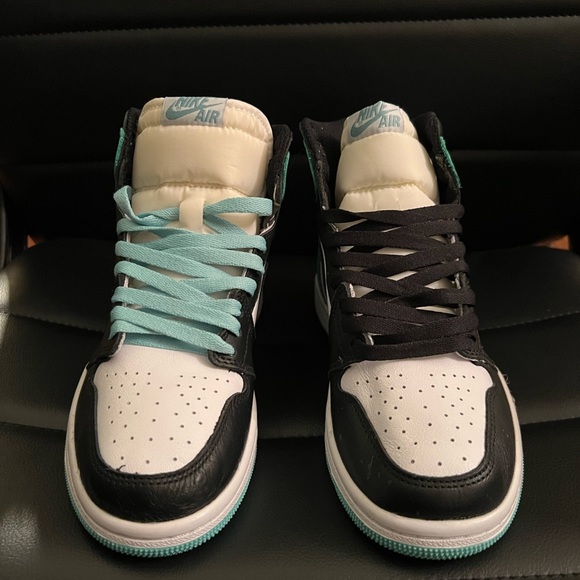 Jordan 1 Retro High OG NRG Igloo 2017 - Picture 3 of 6